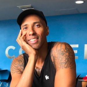 Meet your Posher, Jayarr